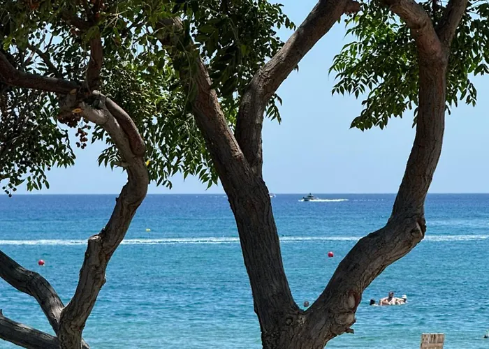 別荘 Naxos プロタラス